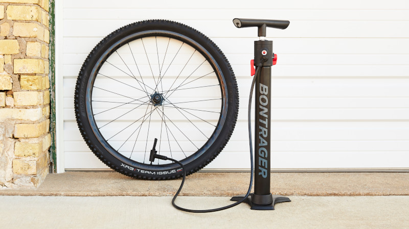https://www.cyclesuk.com/content/news/which-bike-pump-to-buy.jpg